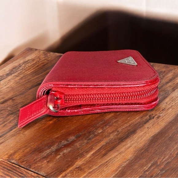 Prada Red Nylon & Saffiano Leather Zip Compact Wallet - Picture 5 of 10